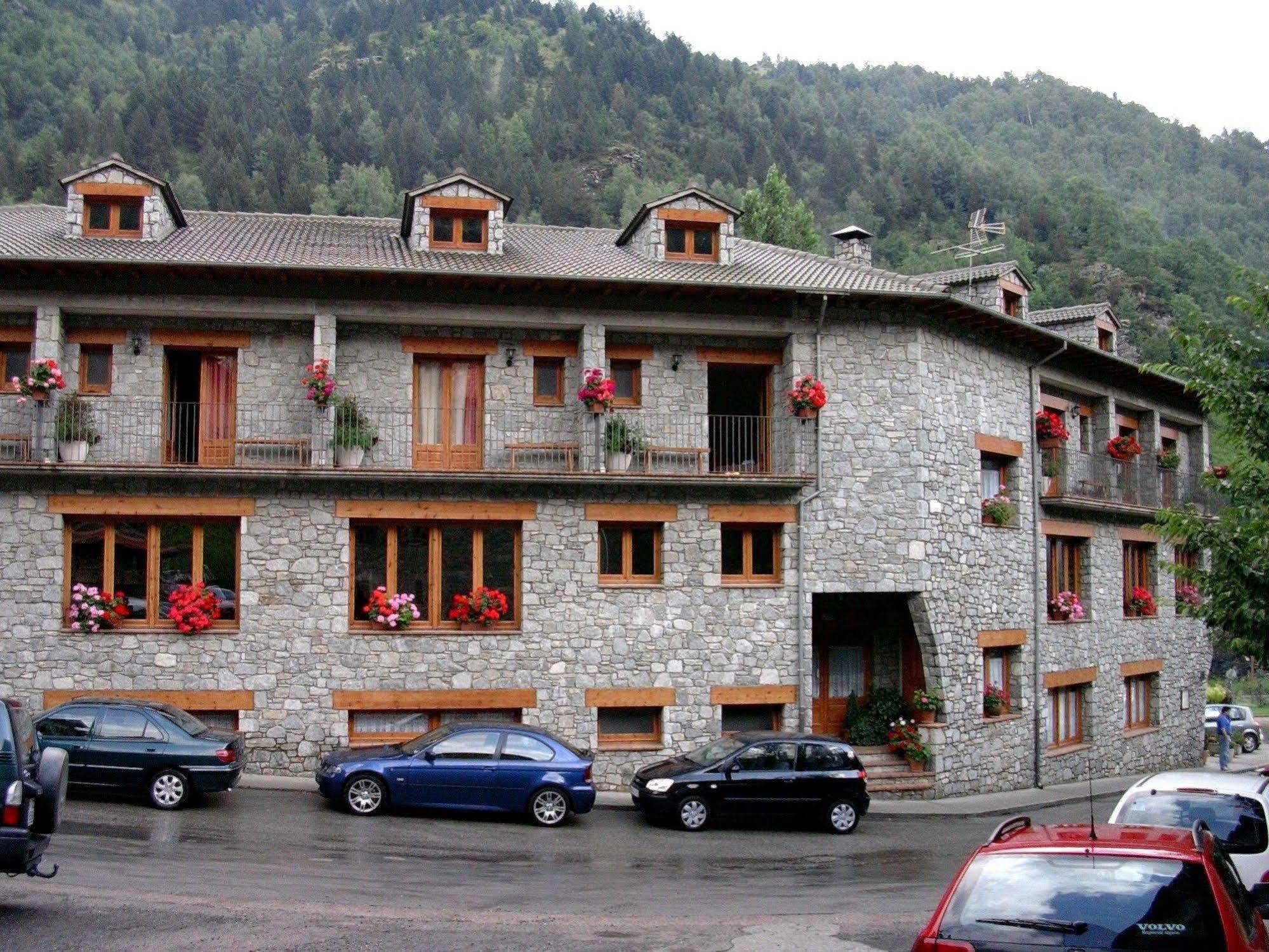 Hotel La Farga Ripoll Extérieur photo